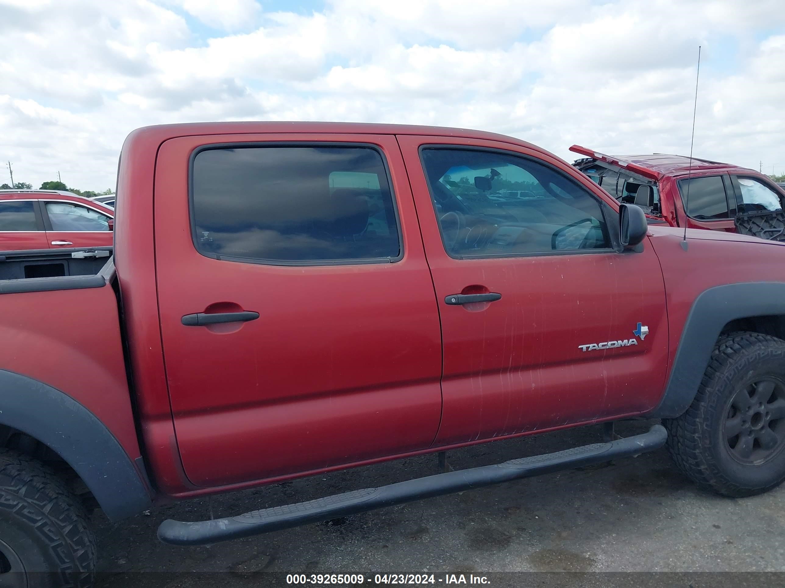 Photo 12 VIN: 3TMJU62N18M065677 - TOYOTA TACOMA 