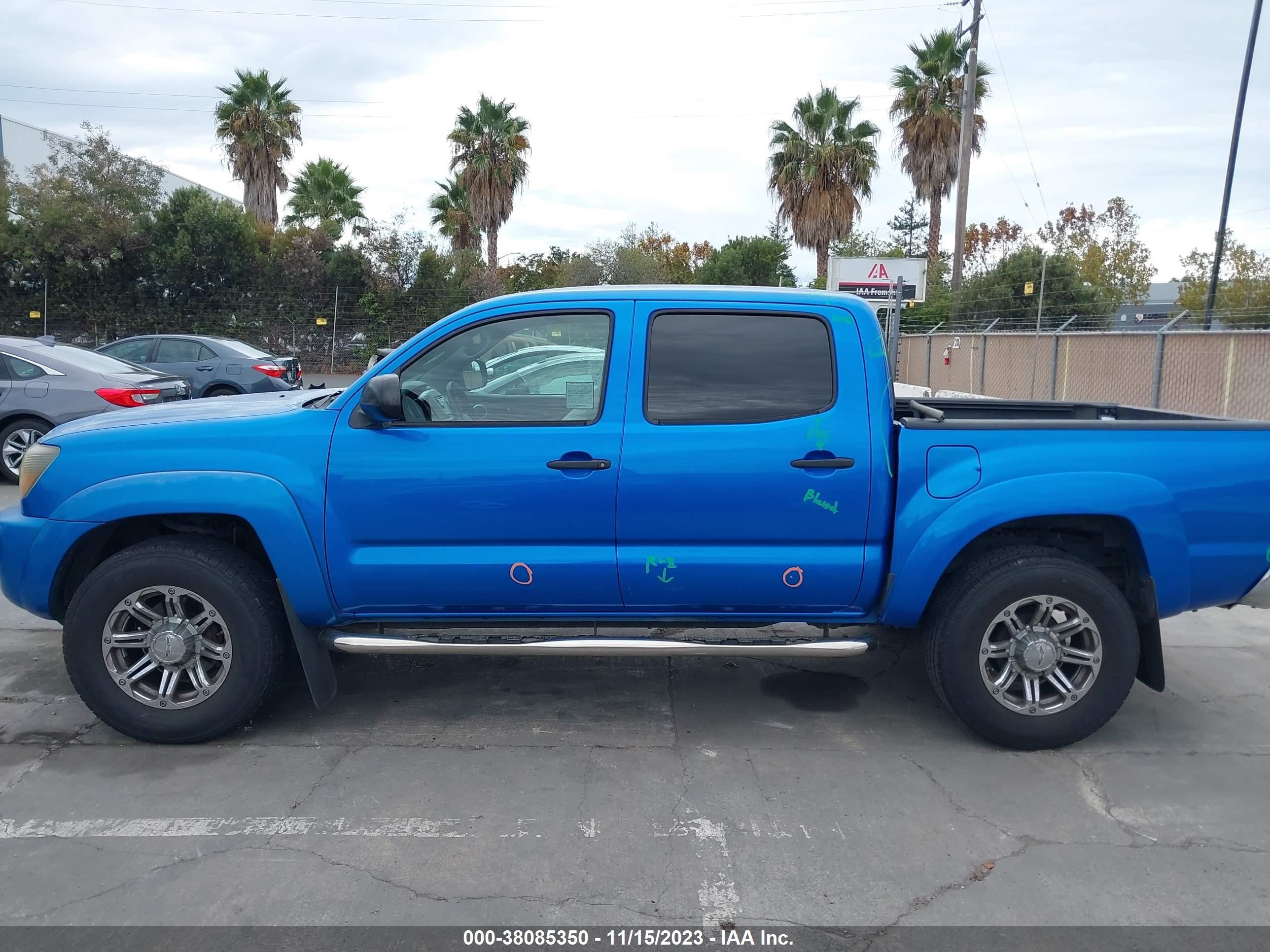 Photo 13 VIN: 3TMJU62N19M074218 - TOYOTA TACOMA 