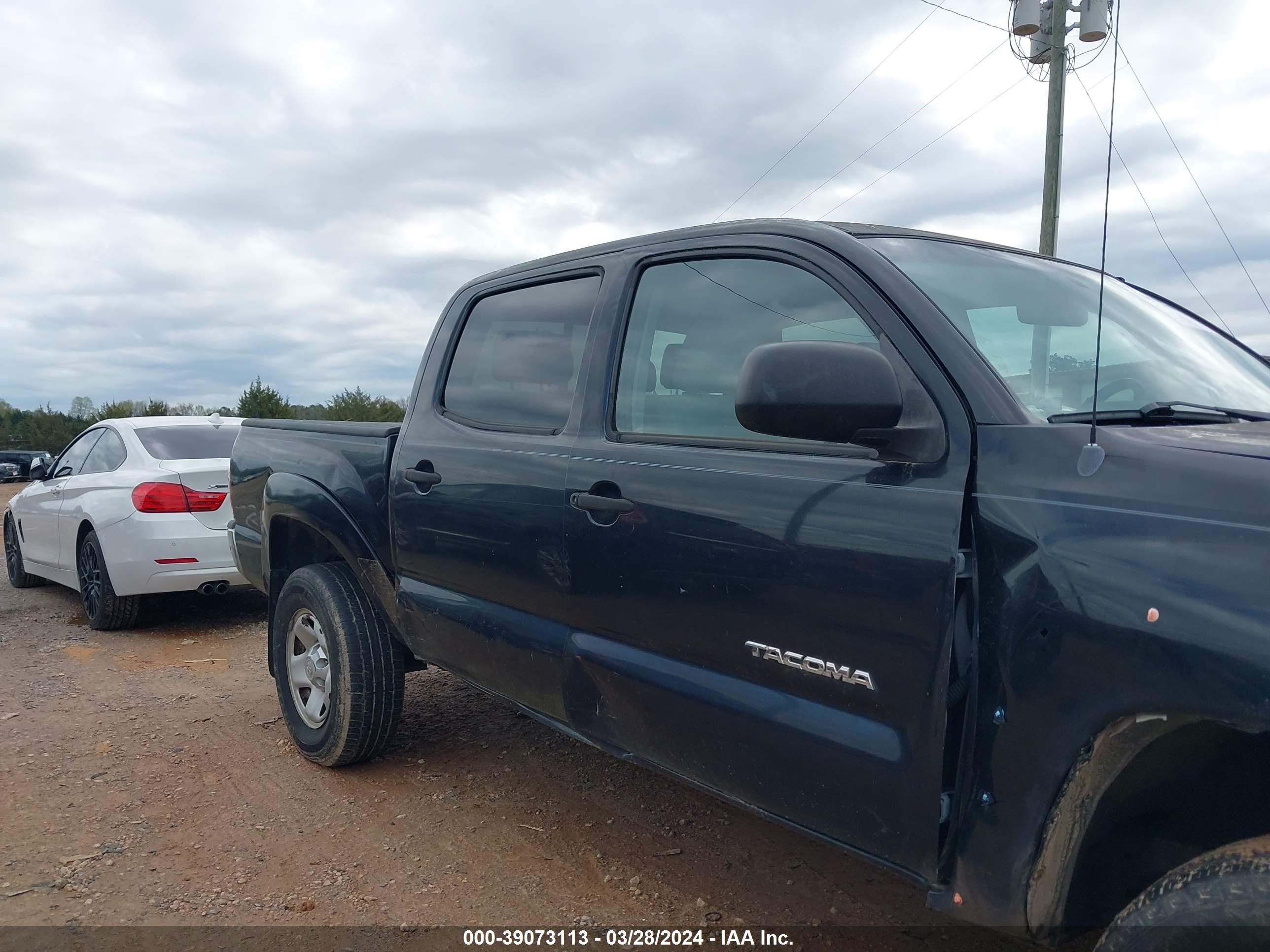 Photo 17 VIN: 3TMJU62N27M034467 - TOYOTA TACOMA 