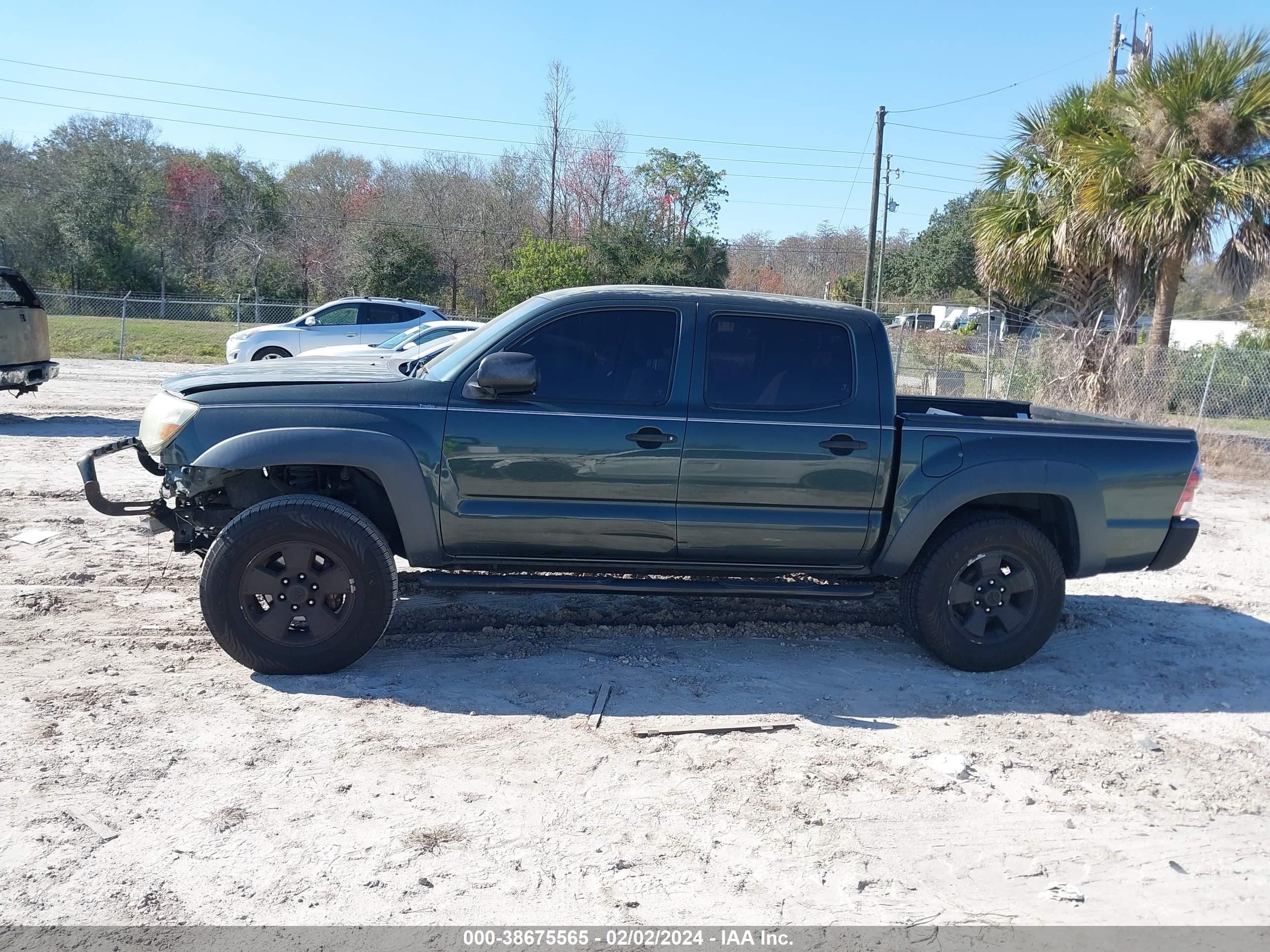 Photo 13 VIN: 3TMJU62N39M077914 - TOYOTA TACOMA 