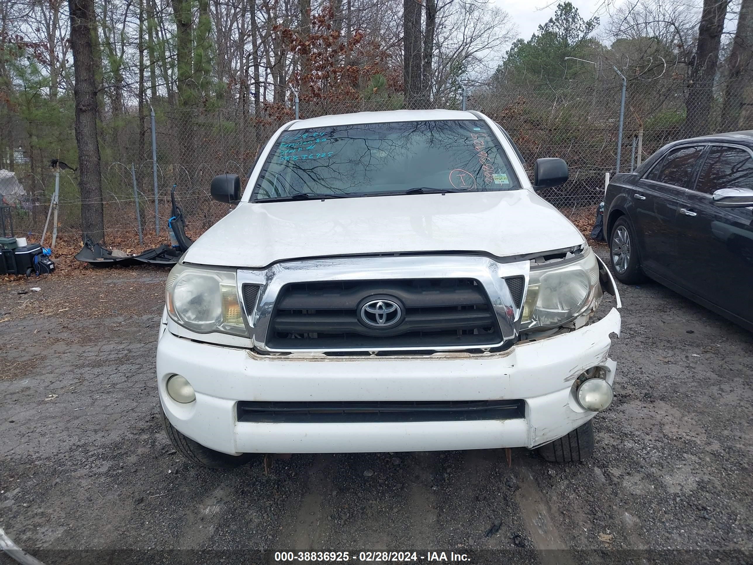 Photo 11 VIN: 3TMJU62N47M030114 - TOYOTA TACOMA 