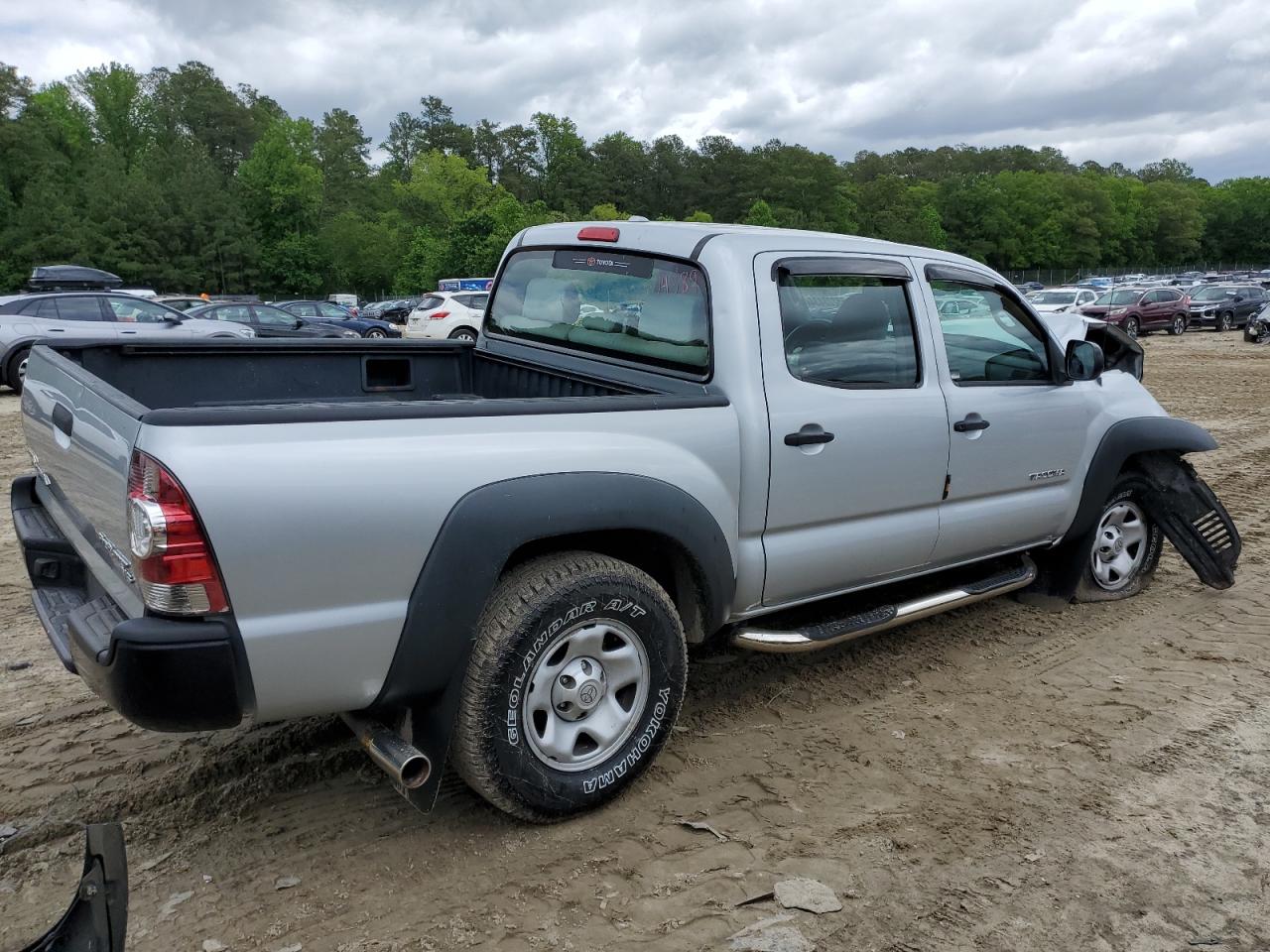 Photo 2 VIN: 3TMJU62N49M077758 - TOYOTA TACOMA 