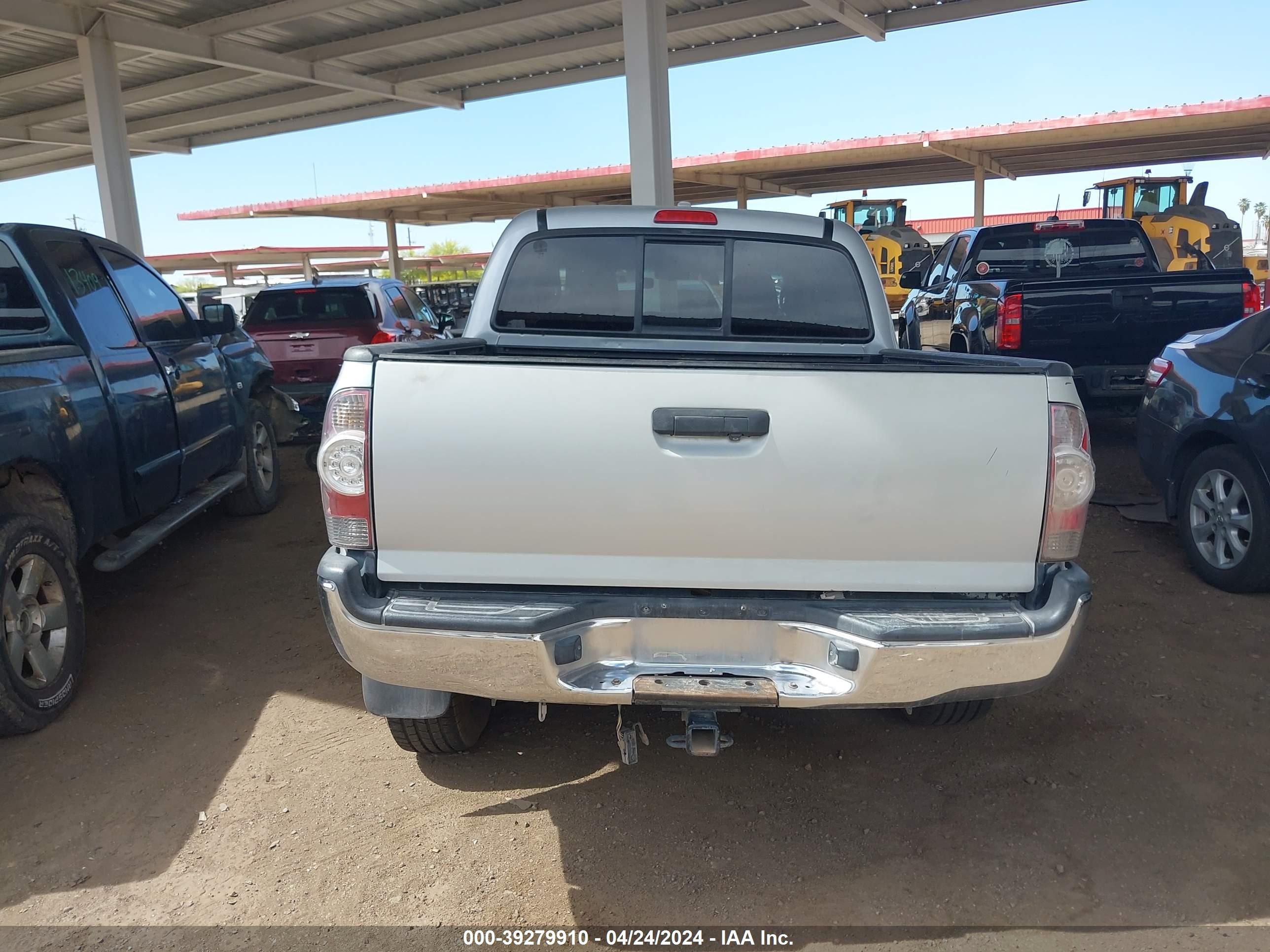 Photo 15 VIN: 3TMJU62N59M071239 - TOYOTA TACOMA 