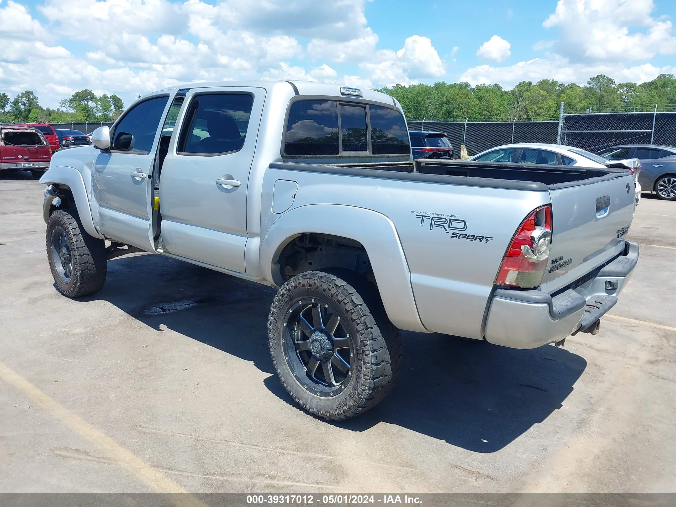 Photo 2 VIN: 3TMJU62N69M072402 - TOYOTA TACOMA 