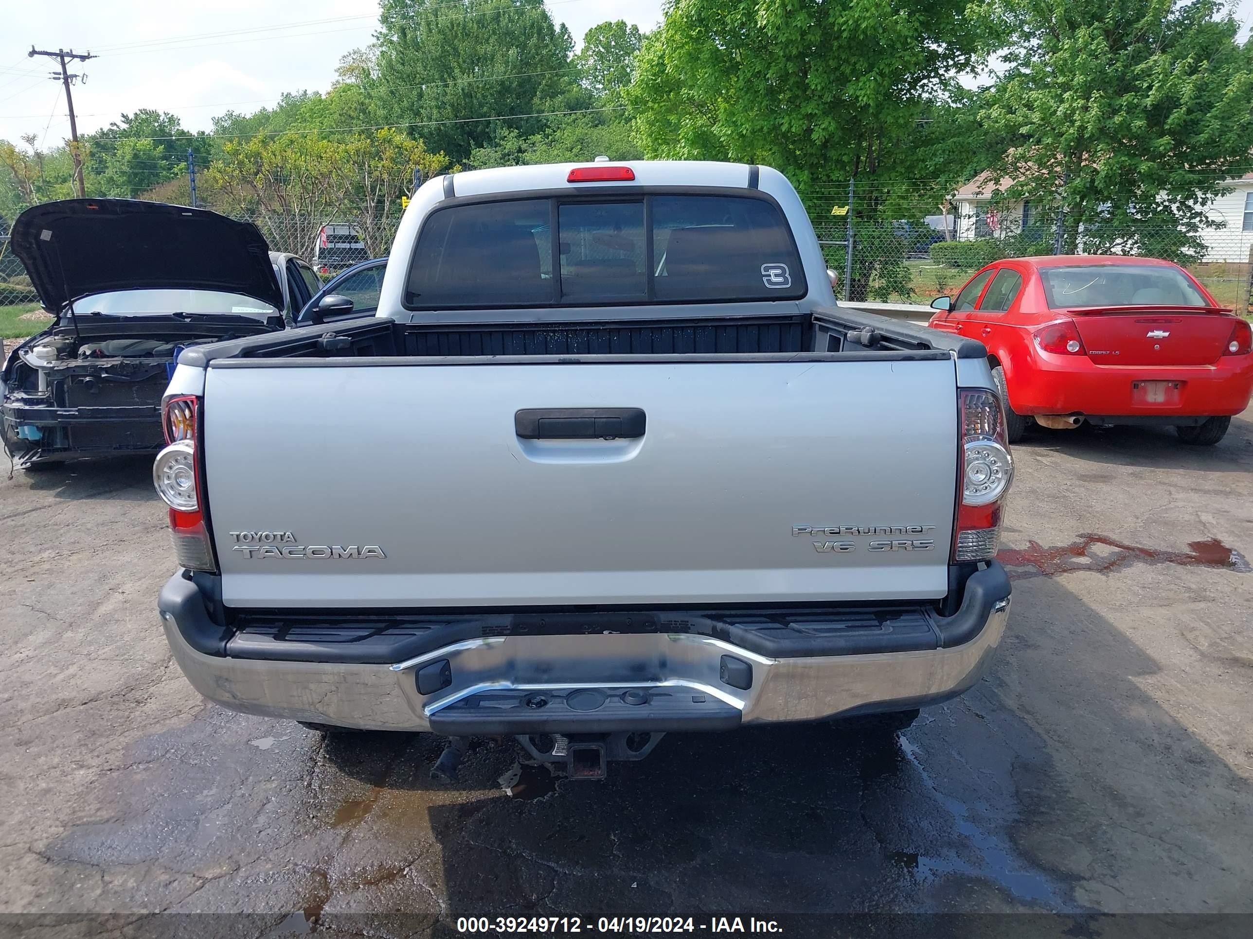 Photo 15 VIN: 3TMJU62N69M073002 - TOYOTA TACOMA 