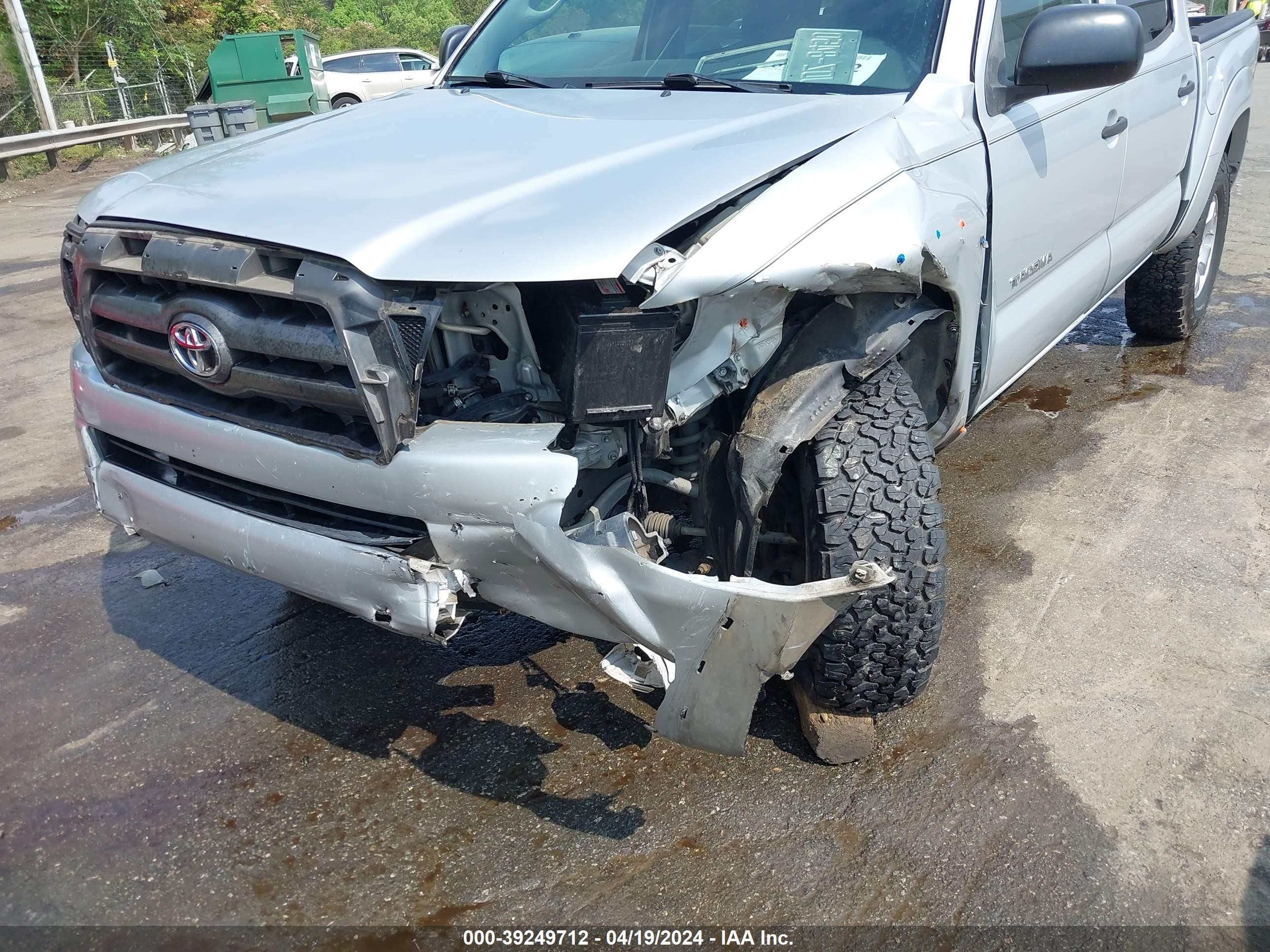 Photo 5 VIN: 3TMJU62N69M073002 - TOYOTA TACOMA 