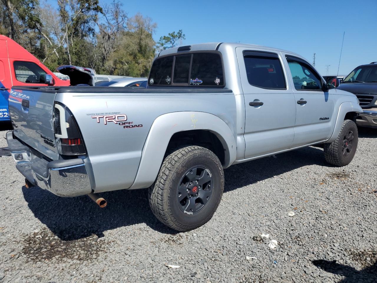 Photo 2 VIN: 3TMJU62N88M058256 - TOYOTA TACOMA 