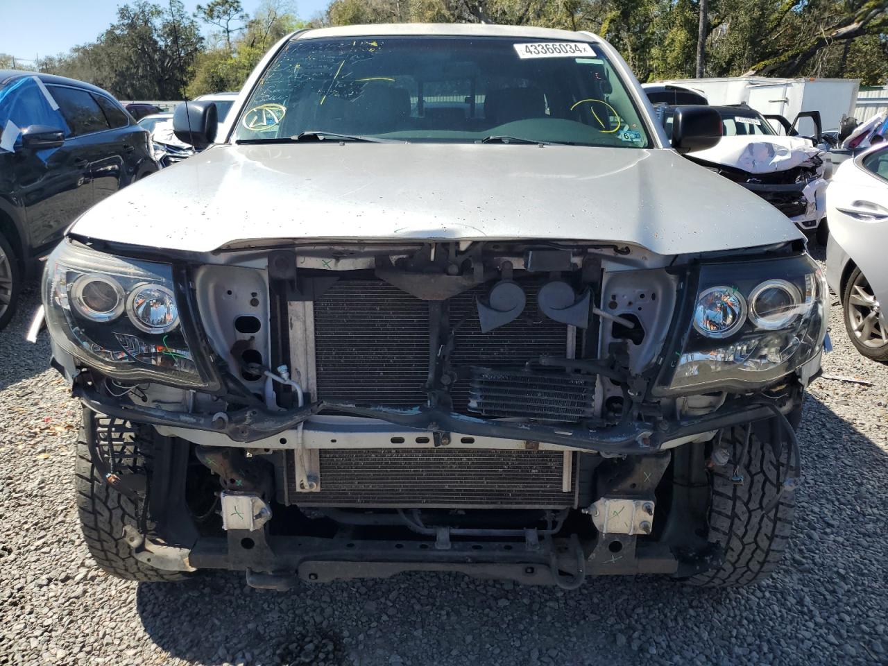 Photo 4 VIN: 3TMJU62N88M058256 - TOYOTA TACOMA 