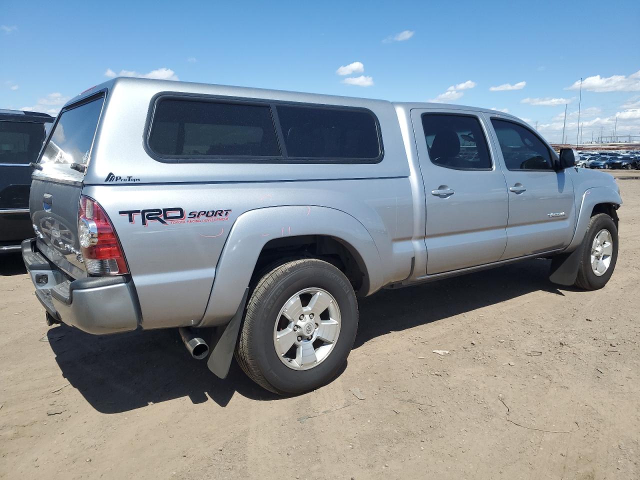 Photo 2 VIN: 3TMKU4HN2EM039956 - TOYOTA TACOMA 