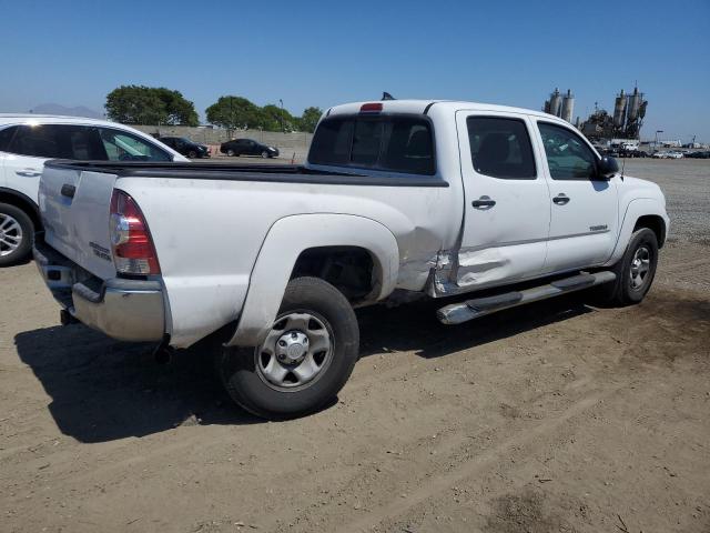 Photo 2 VIN: 3TMKU4HN3FM044617 - TOYOTA TACOMA DOU 