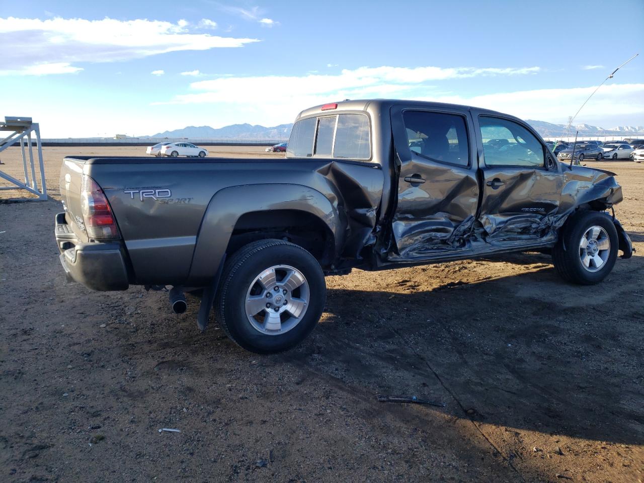 Photo 2 VIN: 3TMKU4HN7AM024444 - TOYOTA TACOMA 