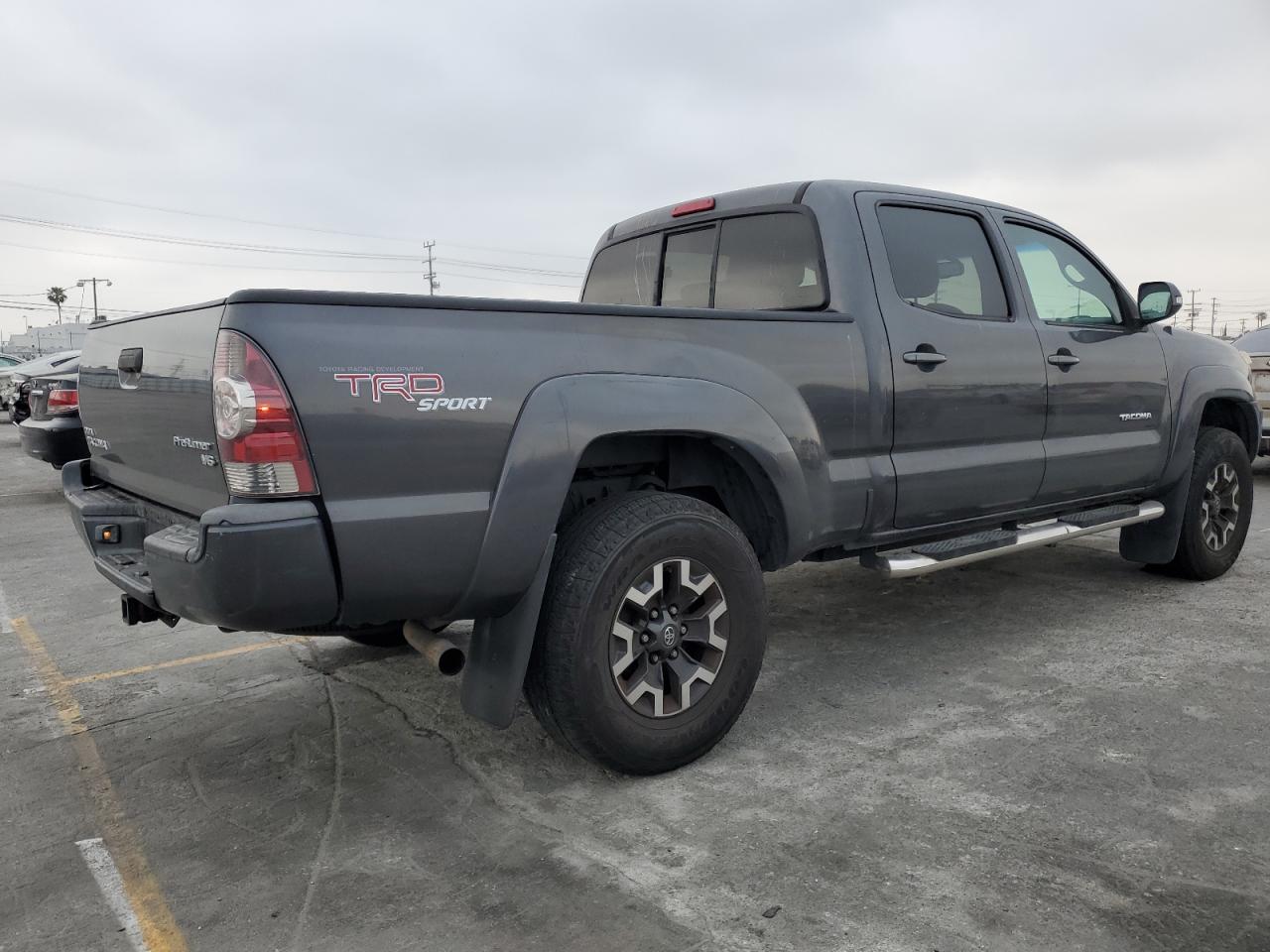 Photo 2 VIN: 3TMKU4HN9DM037197 - TOYOTA TACOMA 