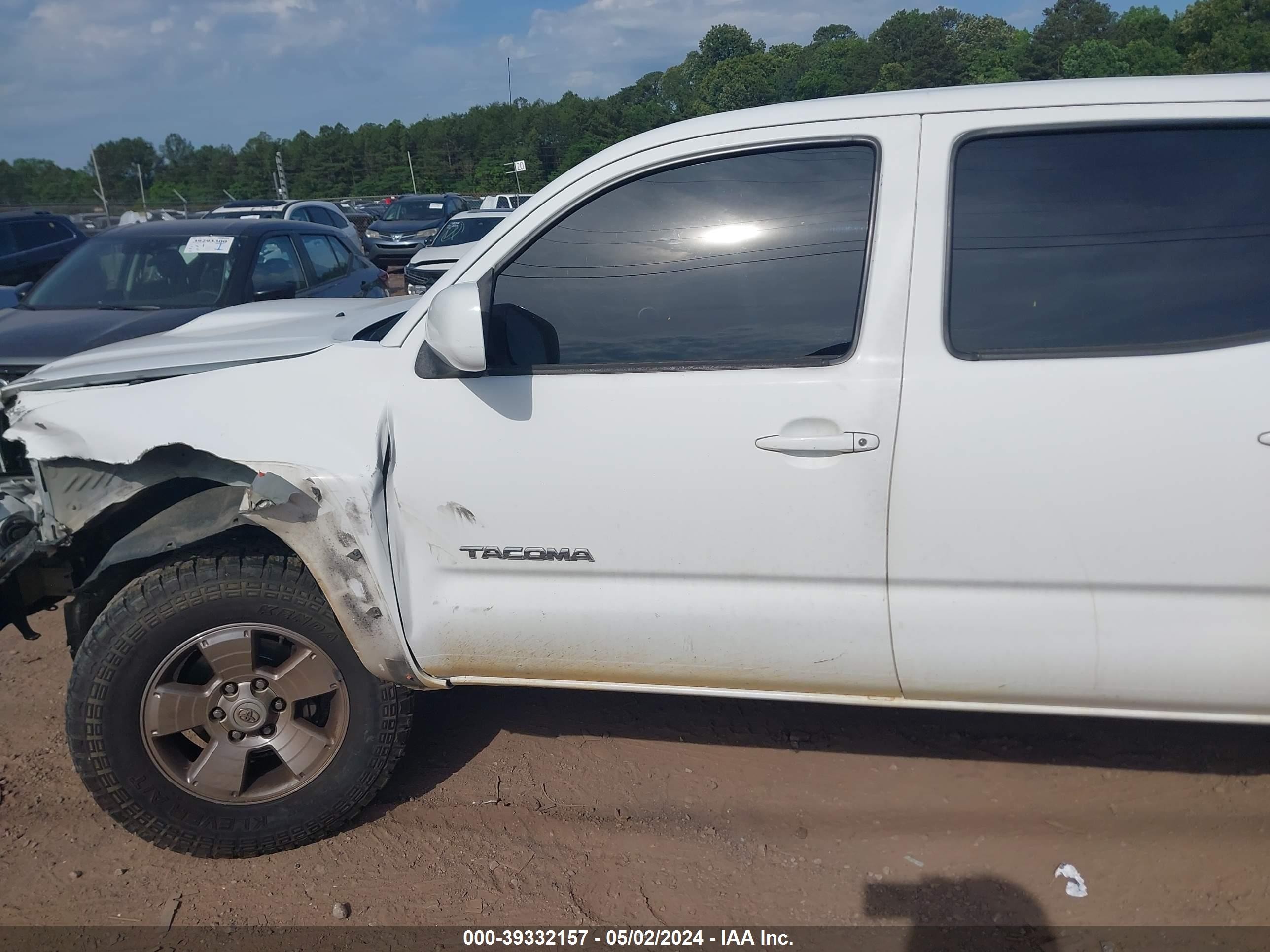 Photo 13 VIN: 3TMKU72N29M018203 - TOYOTA TACOMA 