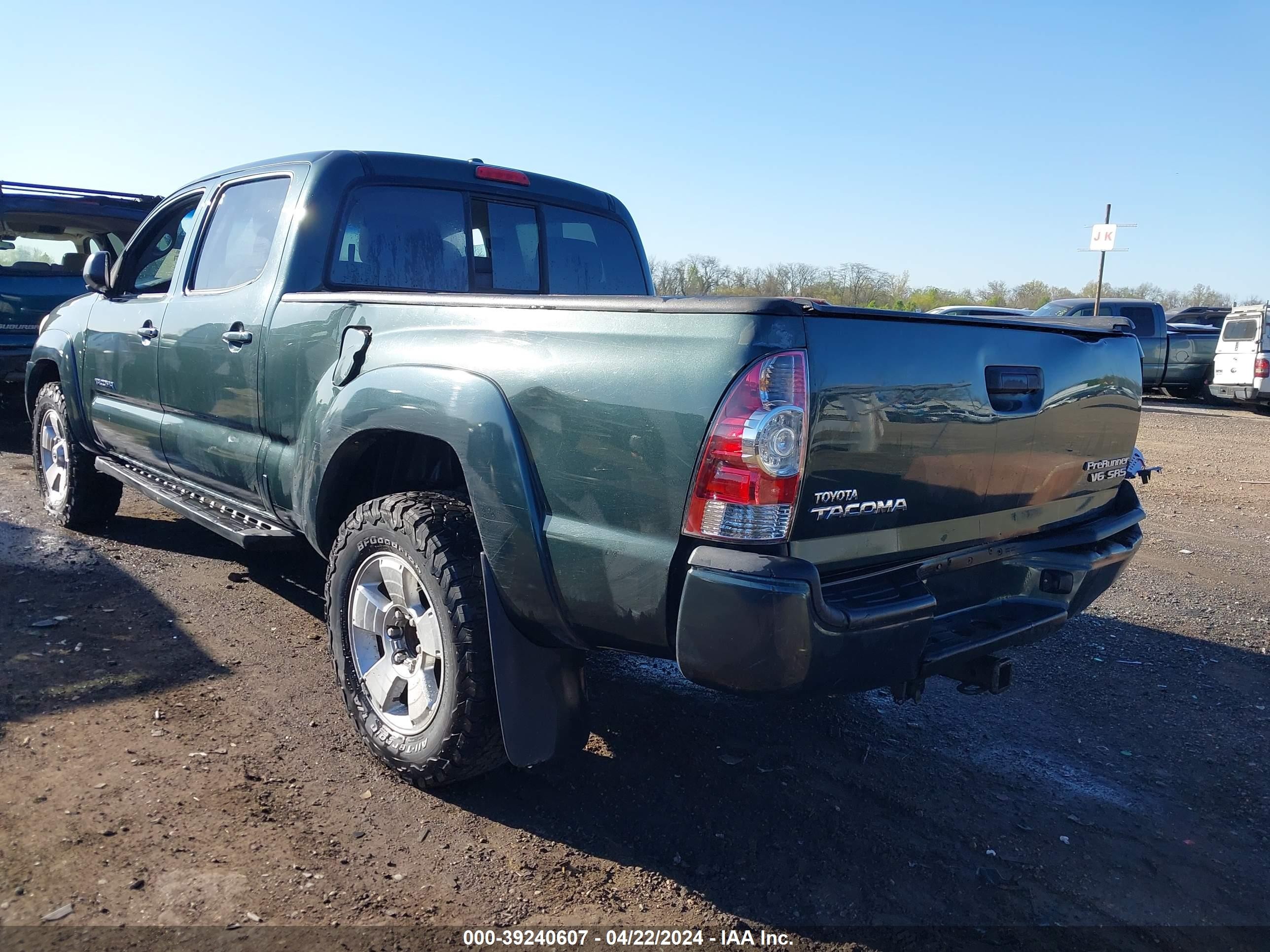 Photo 2 VIN: 3TMKU72N69M018561 - TOYOTA TACOMA 