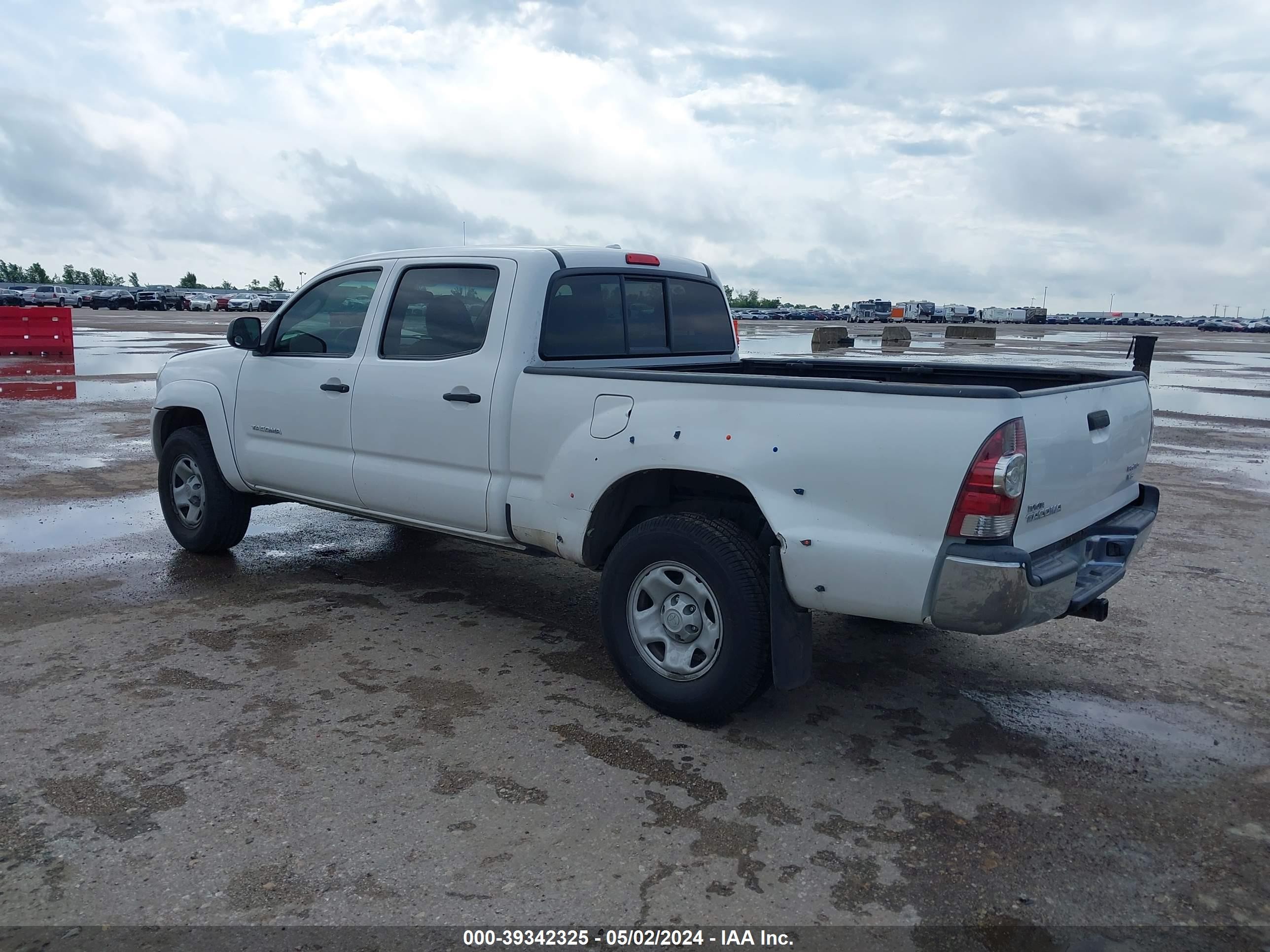 Photo 2 VIN: 3TMKU72N69M018866 - TOYOTA TACOMA 