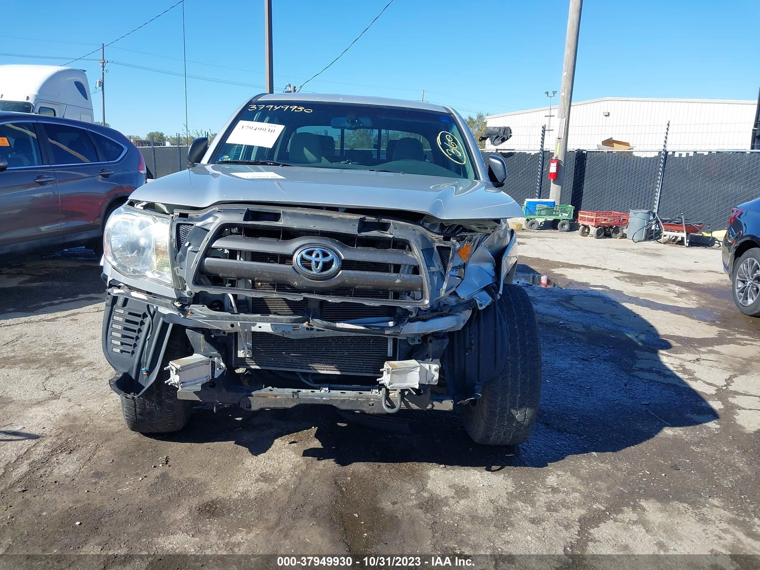 Photo 5 VIN: 3TMKU72N69M020634 - TOYOTA TACOMA 