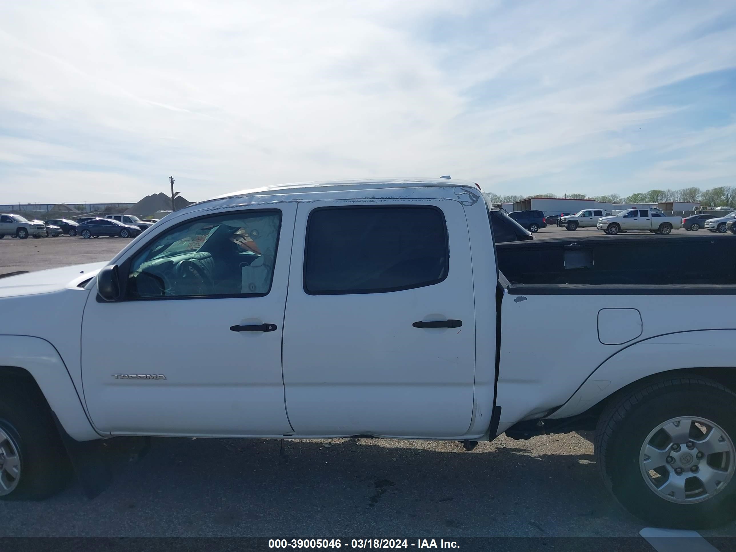 Photo 13 VIN: 3TMKU72N99M022183 - TOYOTA TACOMA 