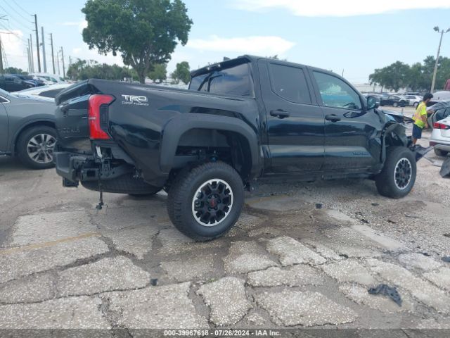 Photo 3 VIN: 3TMLB5JN0RM010598 - TOYOTA TACOMA 