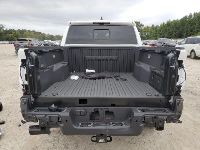 Photo 5 VIN: 3TMLB5JN7RM024272 - TOYOTA TACOMA DOU 