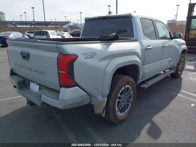 Photo 3 VIN: 3TMLB5JN9RM056107 - TOYOTA TACOMA 