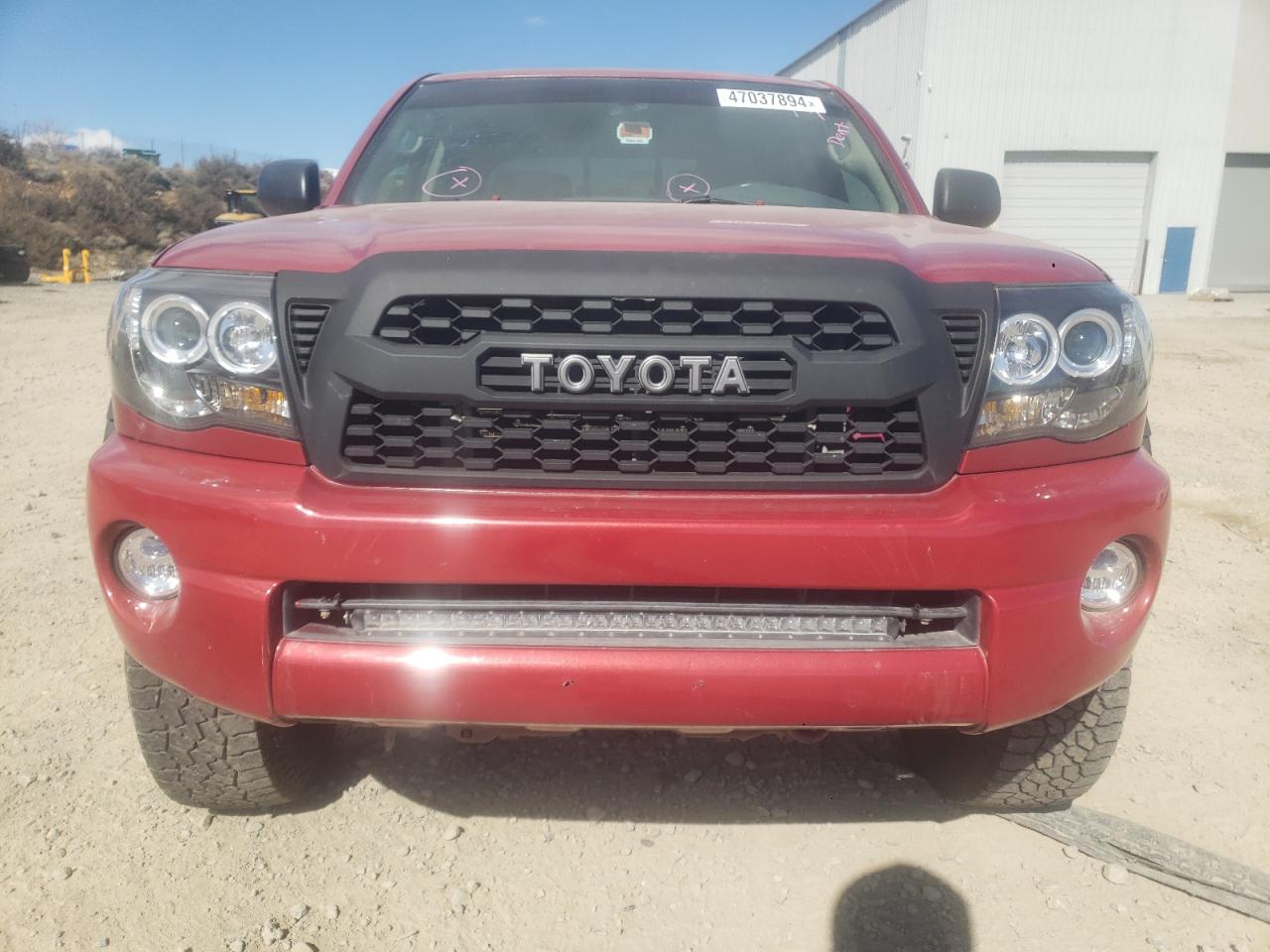 Photo 4 VIN: 3TMLU42N05M001459 - TOYOTA TACOMA 