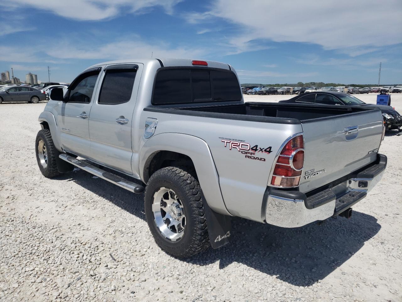 Photo 1 VIN: 3TMLU42N07M013436 - TOYOTA TACOMA 