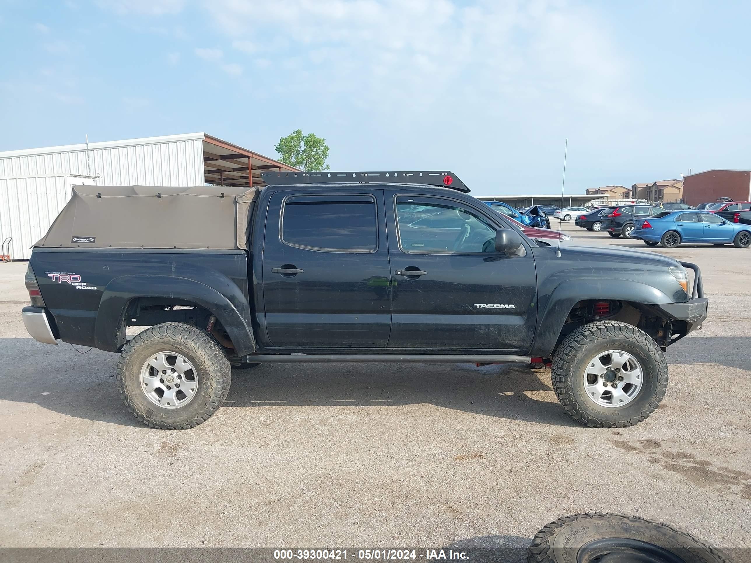 Photo 12 VIN: 3TMLU42N09M025122 - TOYOTA TACOMA 