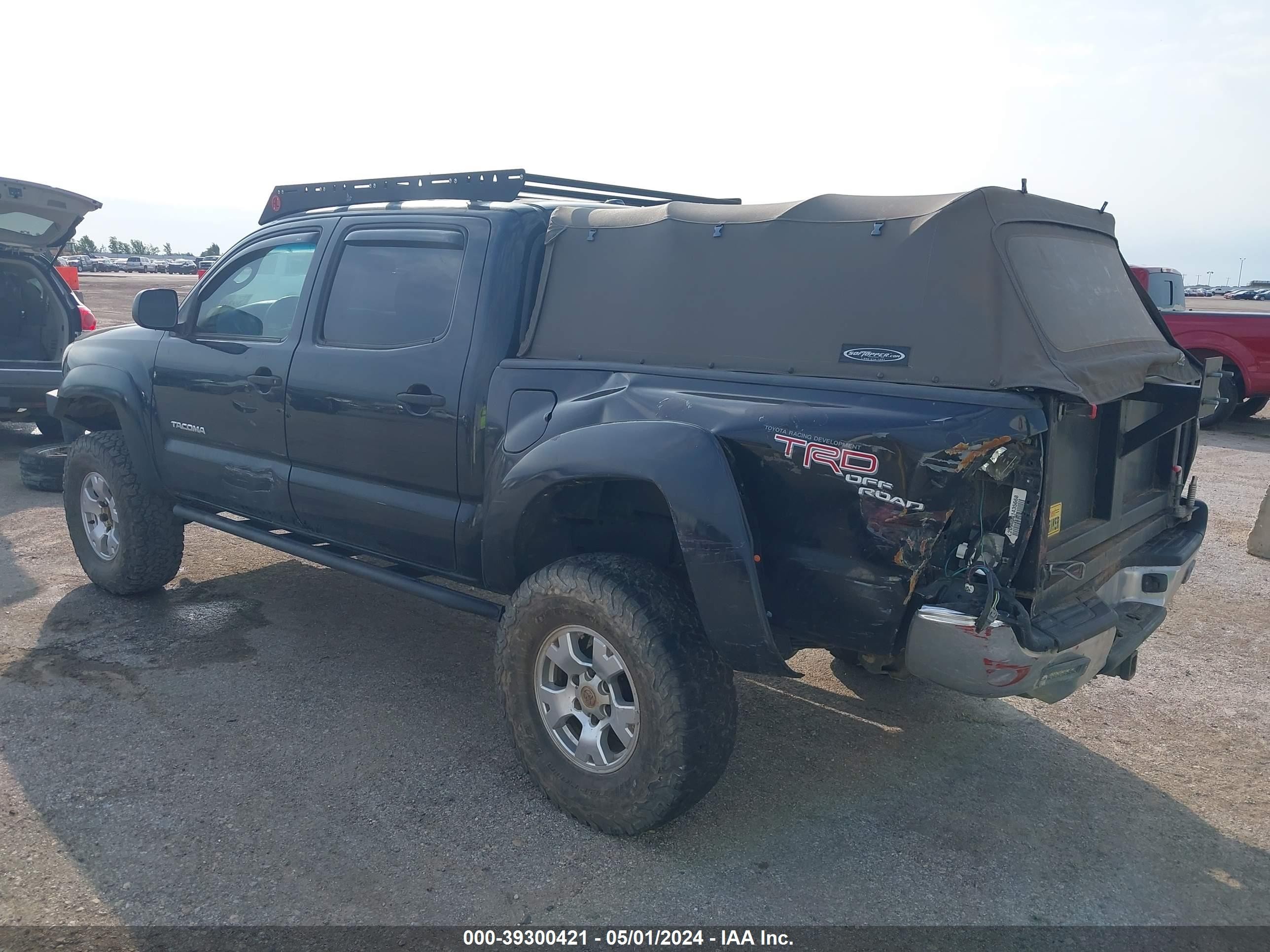 Photo 2 VIN: 3TMLU42N09M025122 - TOYOTA TACOMA 