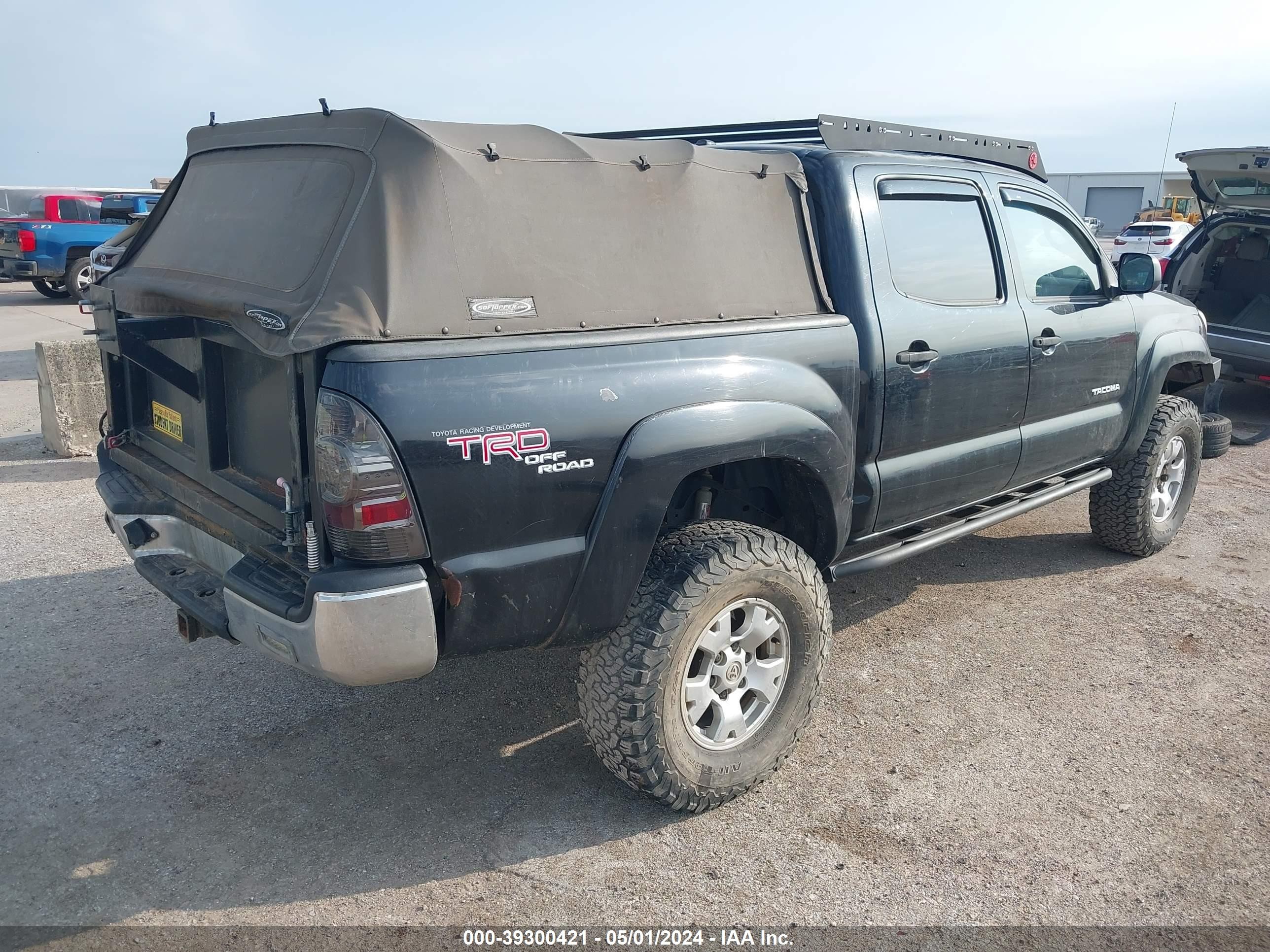 Photo 3 VIN: 3TMLU42N09M025122 - TOYOTA TACOMA 