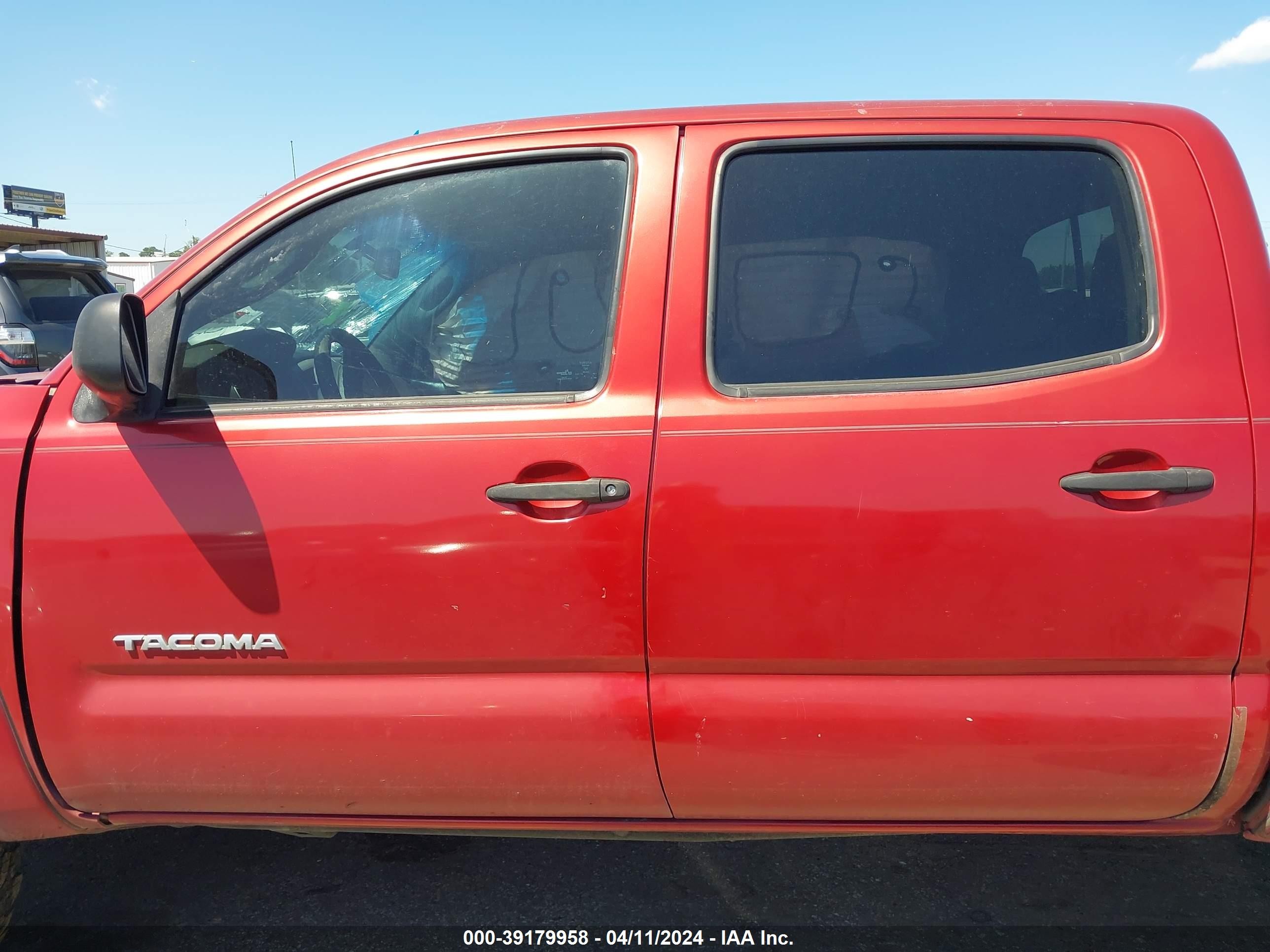 Photo 13 VIN: 3TMLU42N19M024707 - TOYOTA TACOMA 