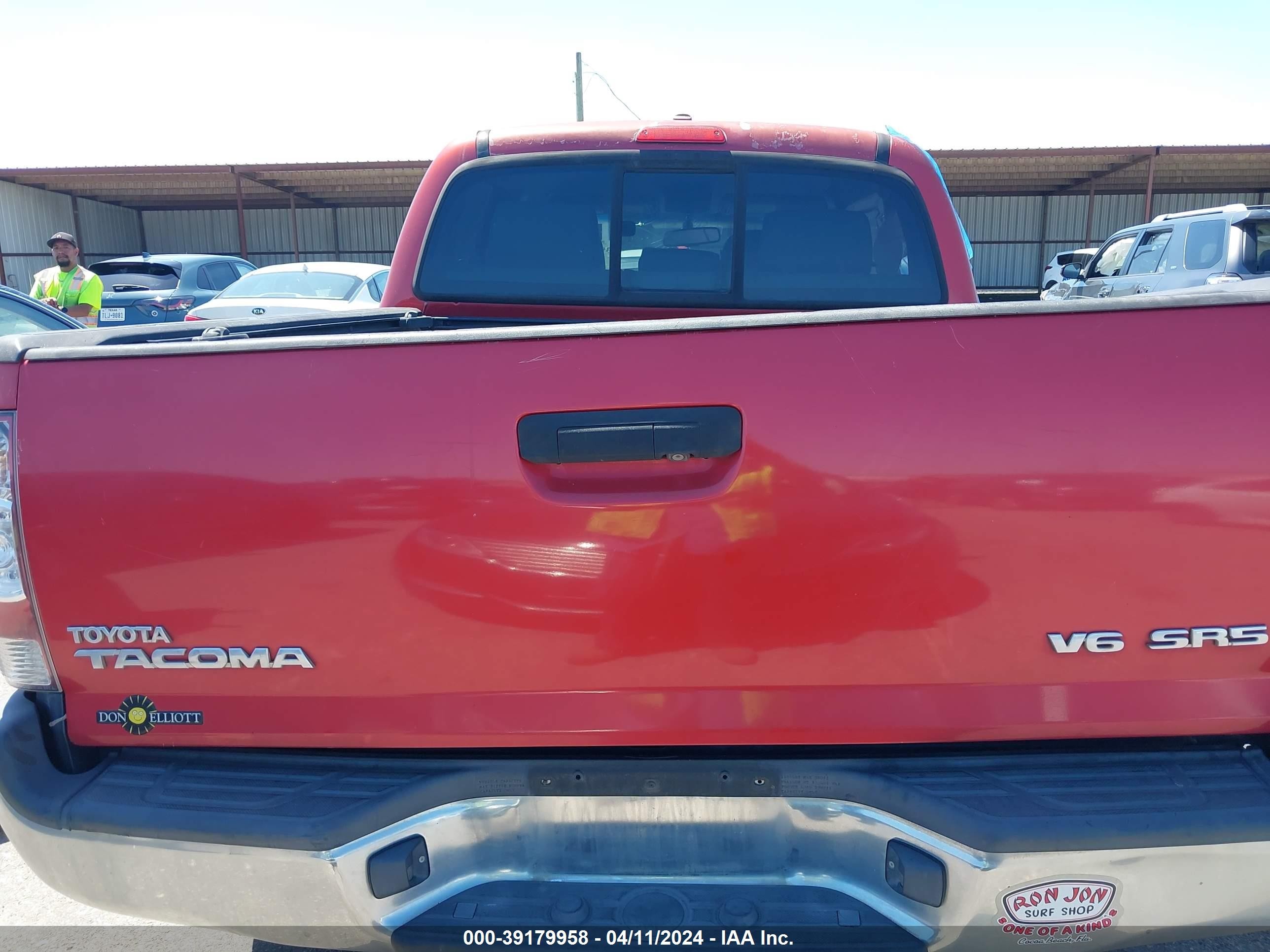 Photo 15 VIN: 3TMLU42N19M024707 - TOYOTA TACOMA 