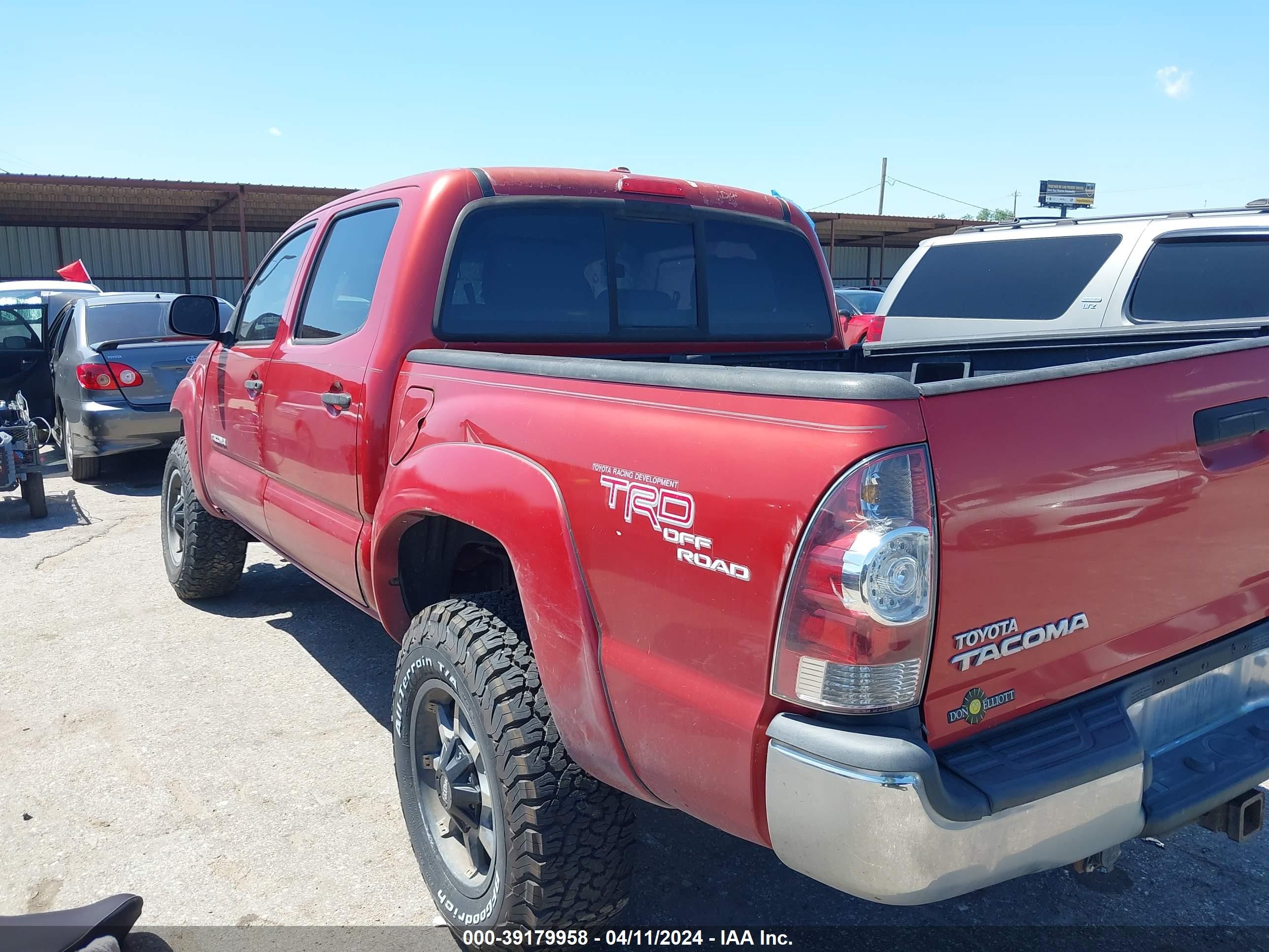 Photo 2 VIN: 3TMLU42N19M024707 - TOYOTA TACOMA 