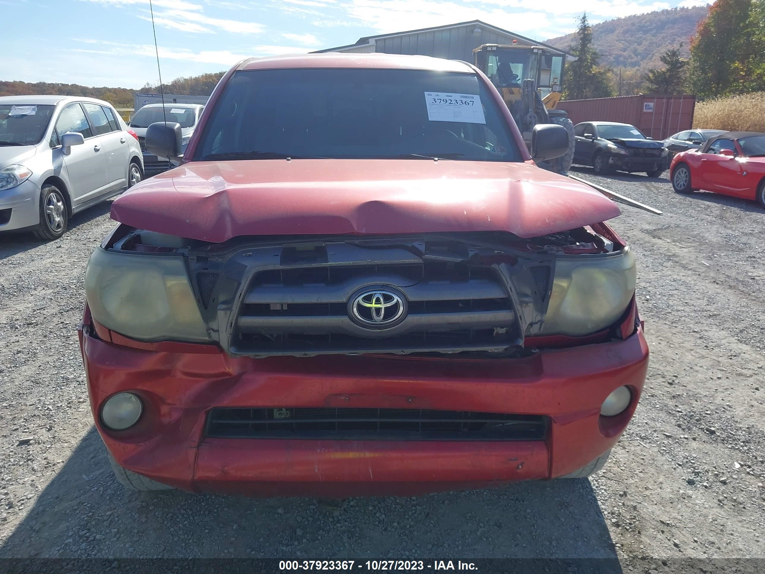 Photo 12 VIN: 3TMLU42N19M028241 - TOYOTA TACOMA 