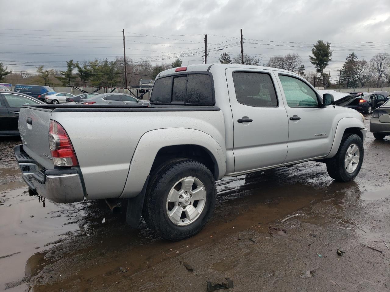 Photo 2 VIN: 3TMLU42N29M035490 - TOYOTA TACOMA 