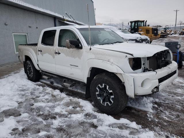 Photo 3 VIN: 3TMLU42N29M037806 - TOYOTA TACOMA DOU 