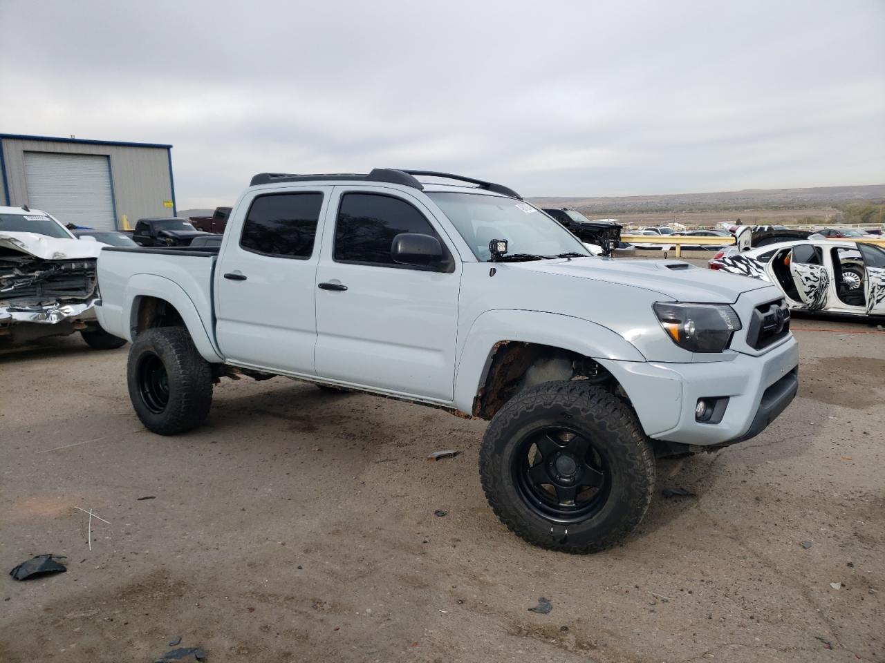 Photo 3 VIN: 3TMLU42N39M032145 - TOYOTA TACOMA 