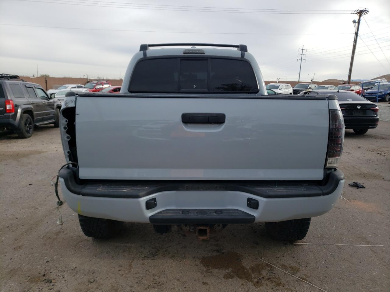 Photo 5 VIN: 3TMLU42N39M032145 - TOYOTA TACOMA 