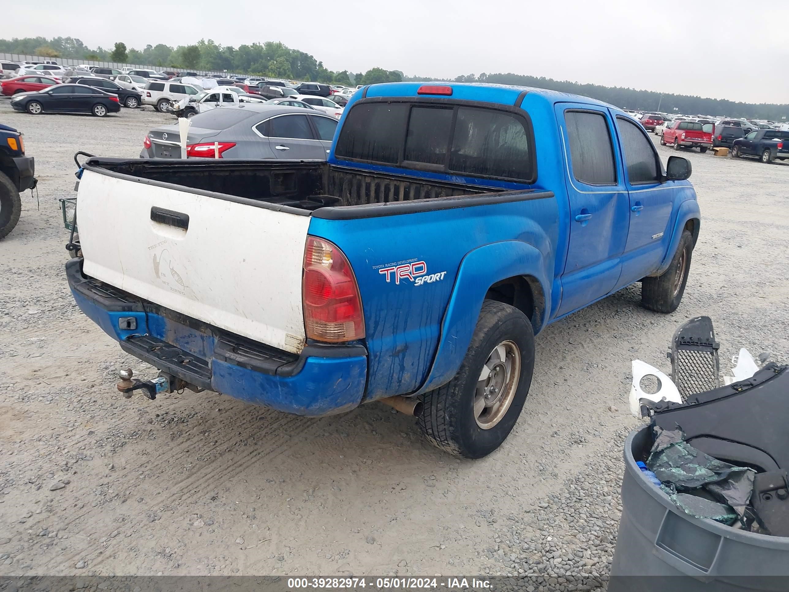 Photo 3 VIN: 3TMLU42N56M007355 - TOYOTA TACOMA 