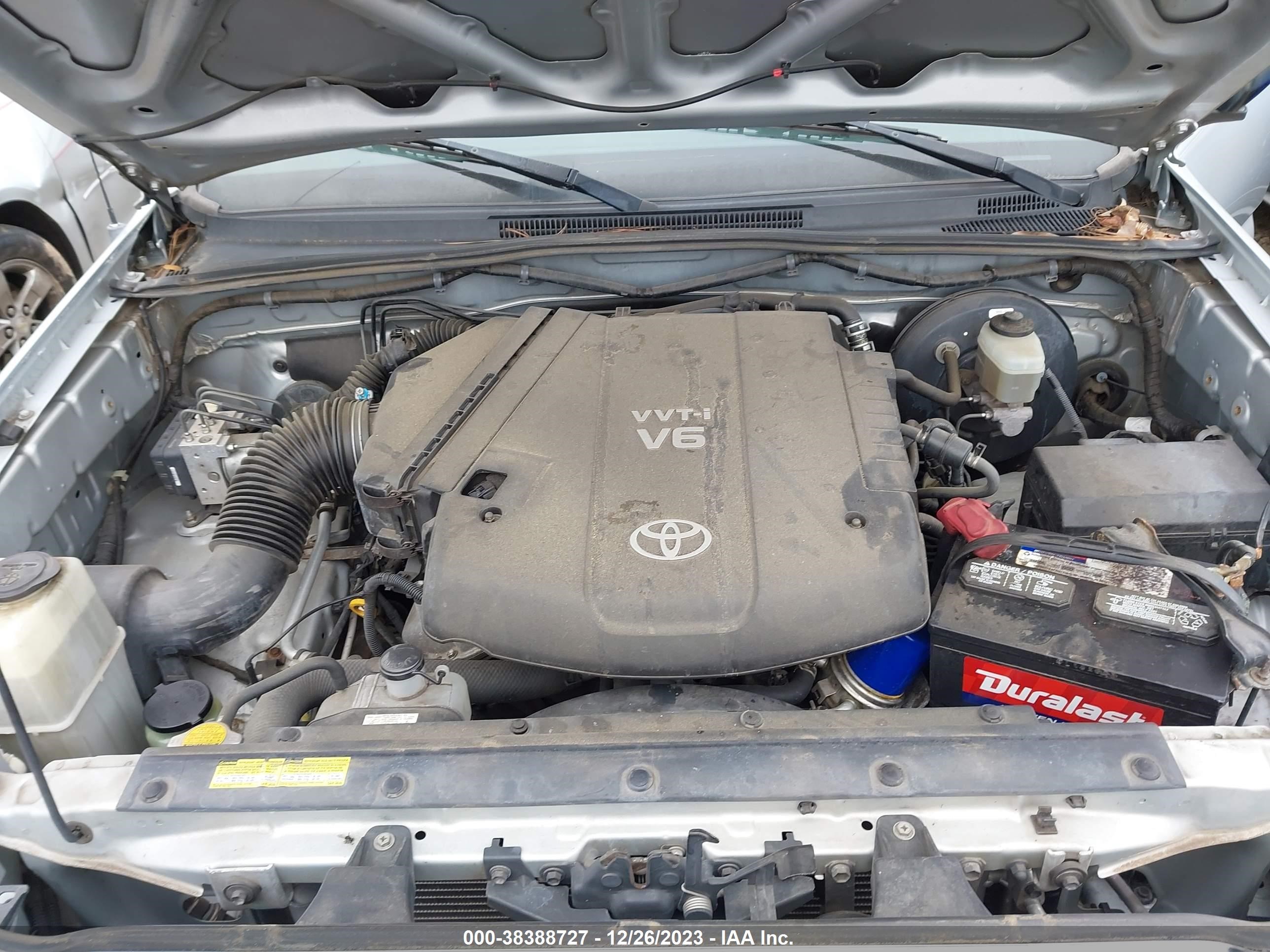 Photo 9 VIN: 3TMLU42N96M005804 - TOYOTA TACOMA 