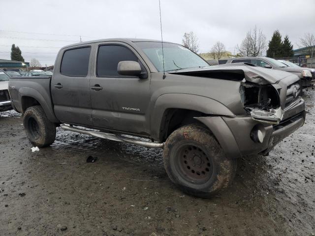 Photo 3 VIN: 3TMLU4EN0AM055947 - TOYOTA TACOMA DOU 