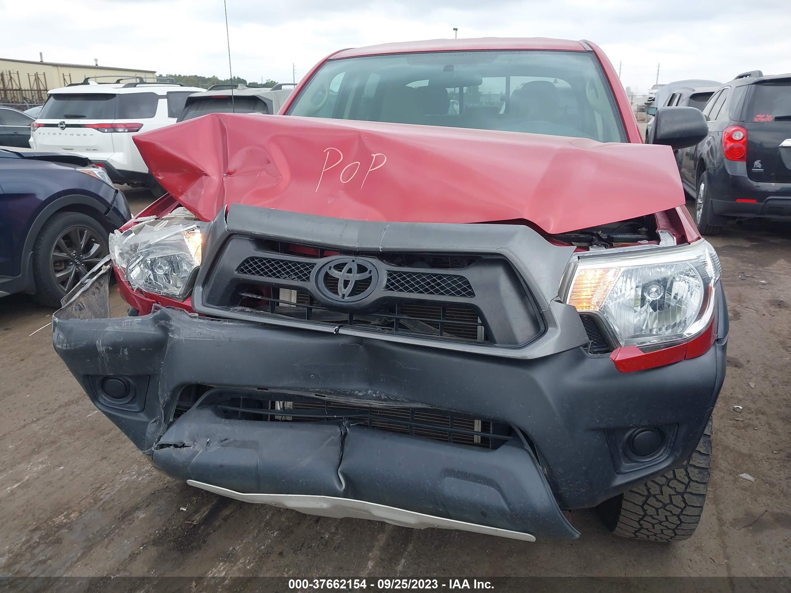 Photo 11 VIN: 3TMLU4EN0EM161384 - TOYOTA TACOMA 