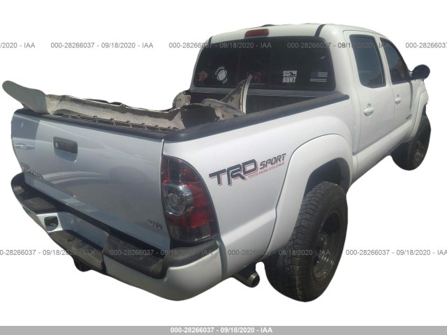 Photo 3 VIN: 3TMLU4EN0FM201366 - TOYOTA TACOMA 