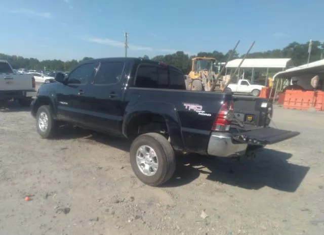 Photo 2 VIN: 3TMLU4EN1BM057465 - TOYOTA TACOMA 