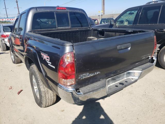 Photo 2 VIN: 3TMLU4EN1BM077845 - TOYOTA TACOMA DOU 