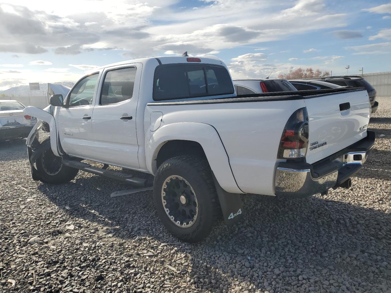 Photo 1 VIN: 3TMLU4EN1CM086109 - TOYOTA TACOMA 