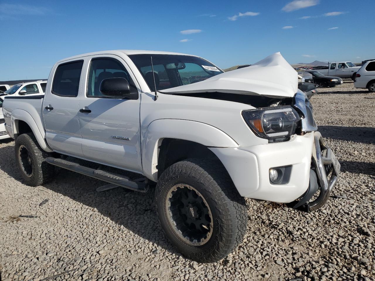 Photo 3 VIN: 3TMLU4EN1CM086109 - TOYOTA TACOMA 