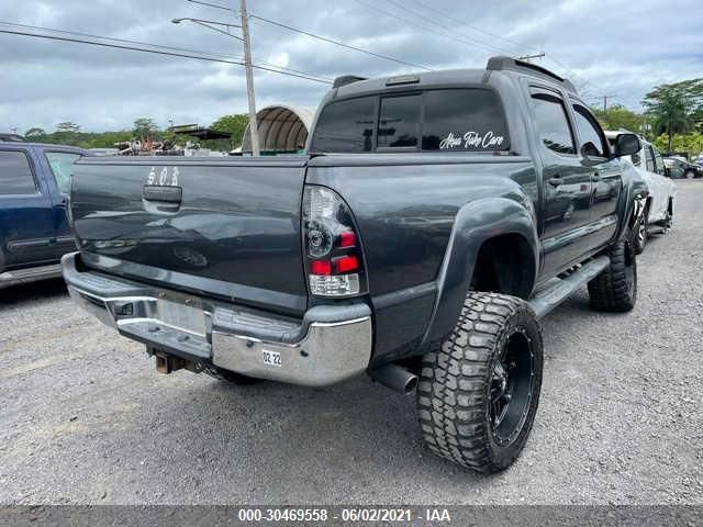 Photo 3 VIN: 3TMLU4EN1DM106389 - TOYOTA TACOMA 