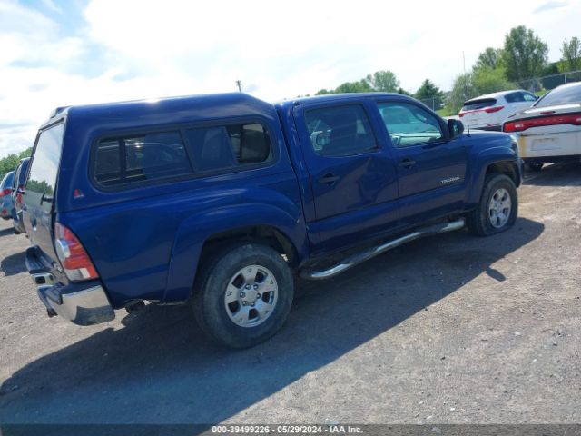 Photo 3 VIN: 3TMLU4EN1FM176395 - TOYOTA TACOMA 