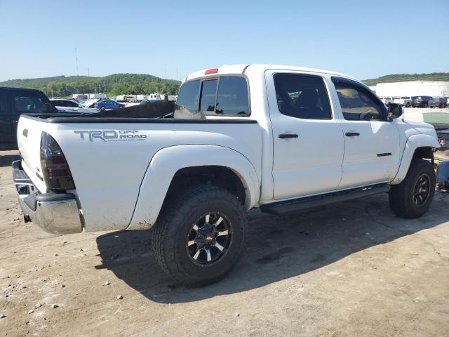 Photo 2 VIN: 3TMLU4EN2AM039412 - TOYOTA TACOMA DOU 