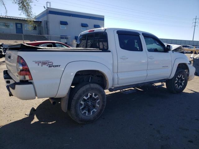 Photo 2 VIN: 3TMLU4EN2DM111732 - TOYOTA TACOMA 